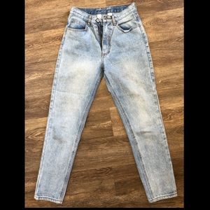 Light wash jeans